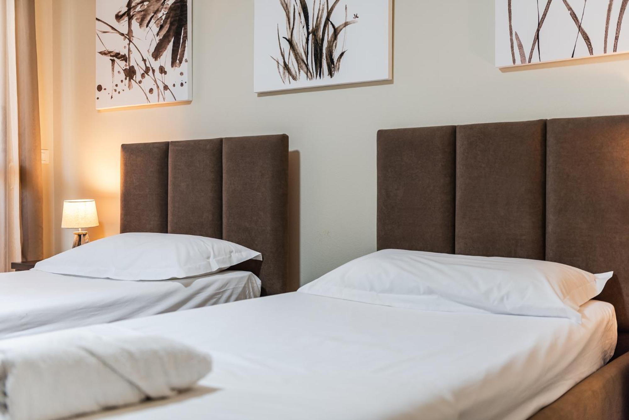 City Center Apartments By Kondo Stays Vlorë エクステリア 写真