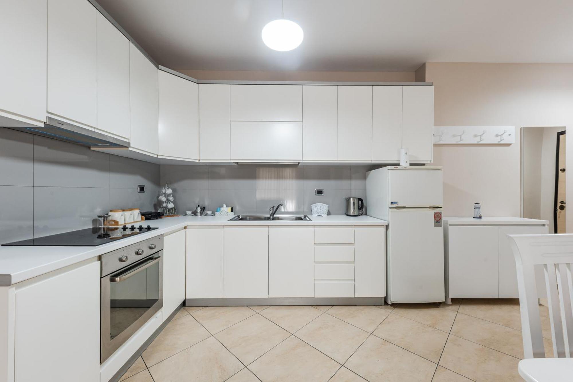 City Center Apartments By Kondo Stays Vlorë エクステリア 写真