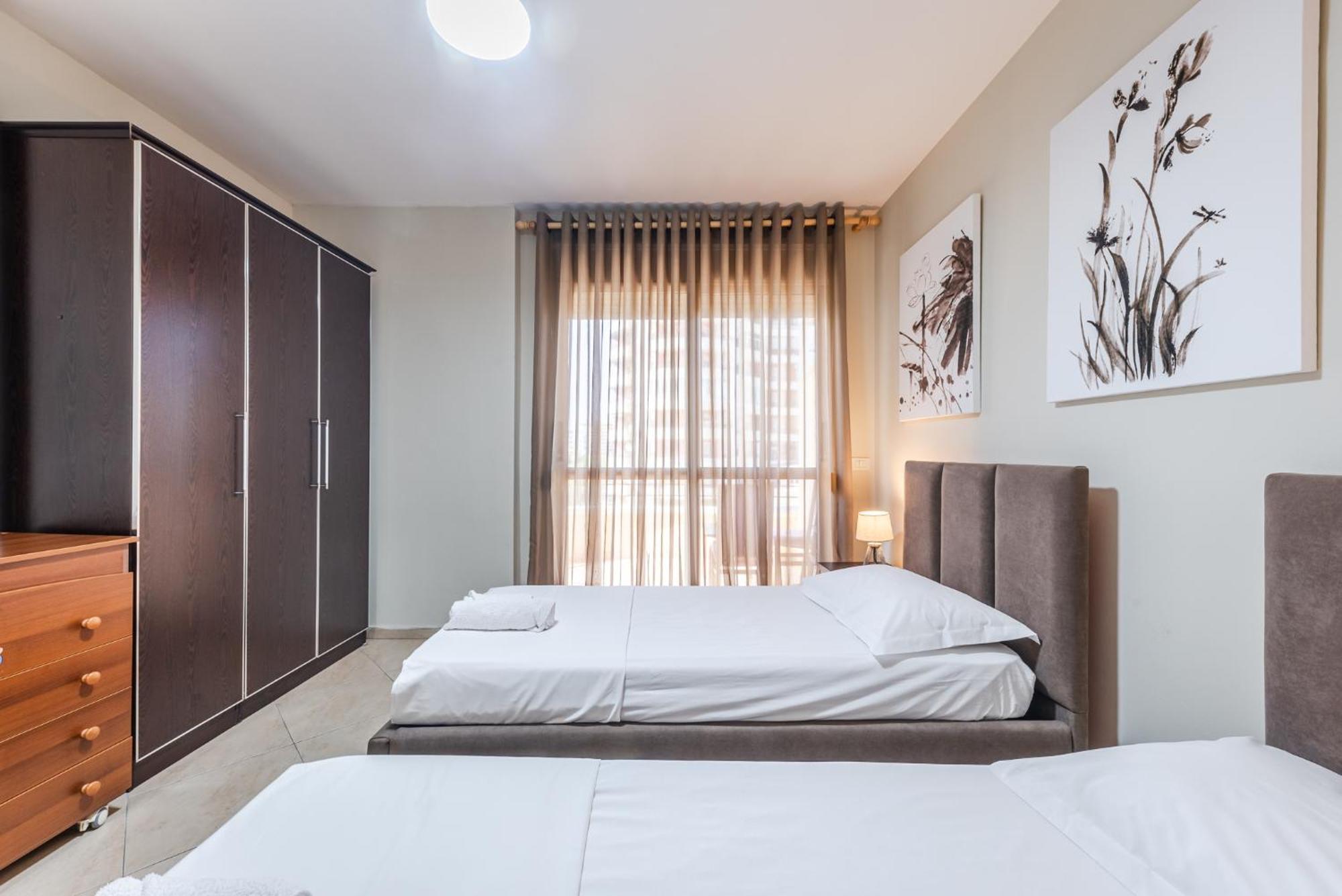 City Center Apartments By Kondo Stays Vlorë エクステリア 写真