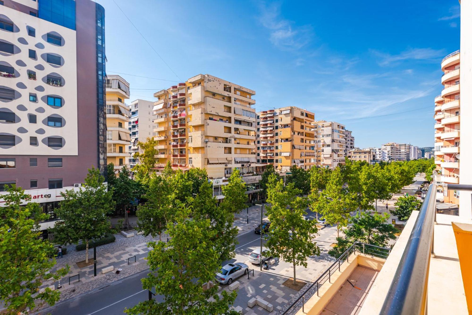 City Center Apartments By Kondo Stays Vlorë エクステリア 写真